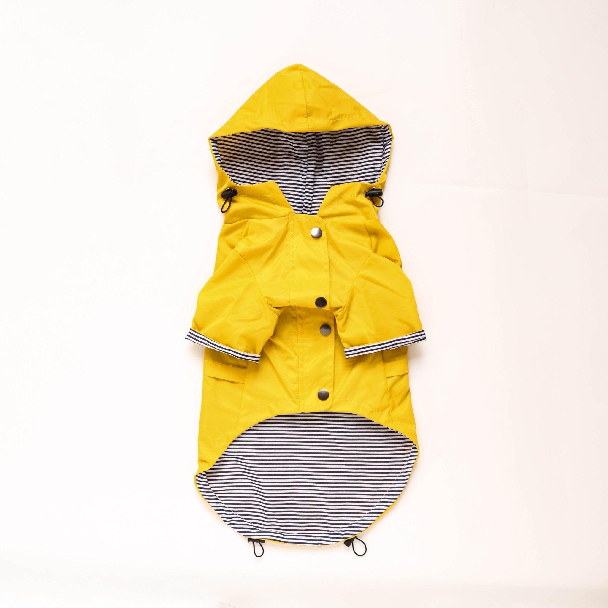 Classic British Style Dog Raincoat - Stylish And Functional Pet Clothes For Rainy Days-3